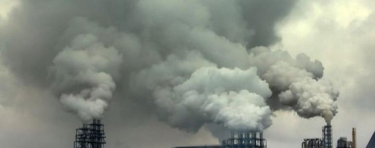 Китай будет следить за смогом со спутников