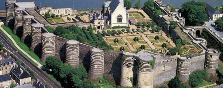 Анжерский замок, Франция 